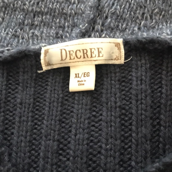 Decree Hooded Sweater - Picture 2 of 2
